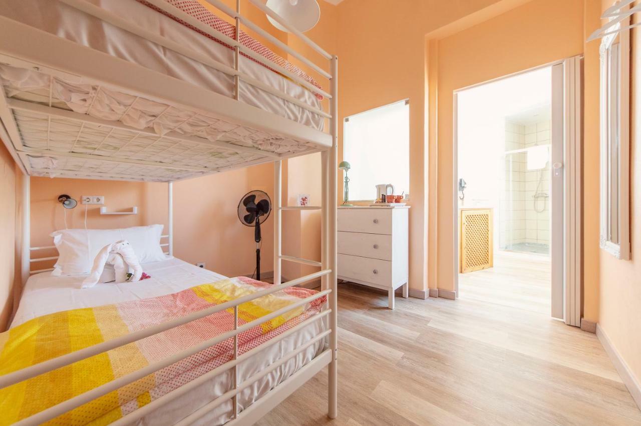 Twin Room with Private Bathroom,864448673:JPEG